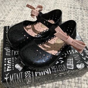Mini Melissa Girls Mini Furadinha Black Mary Janes